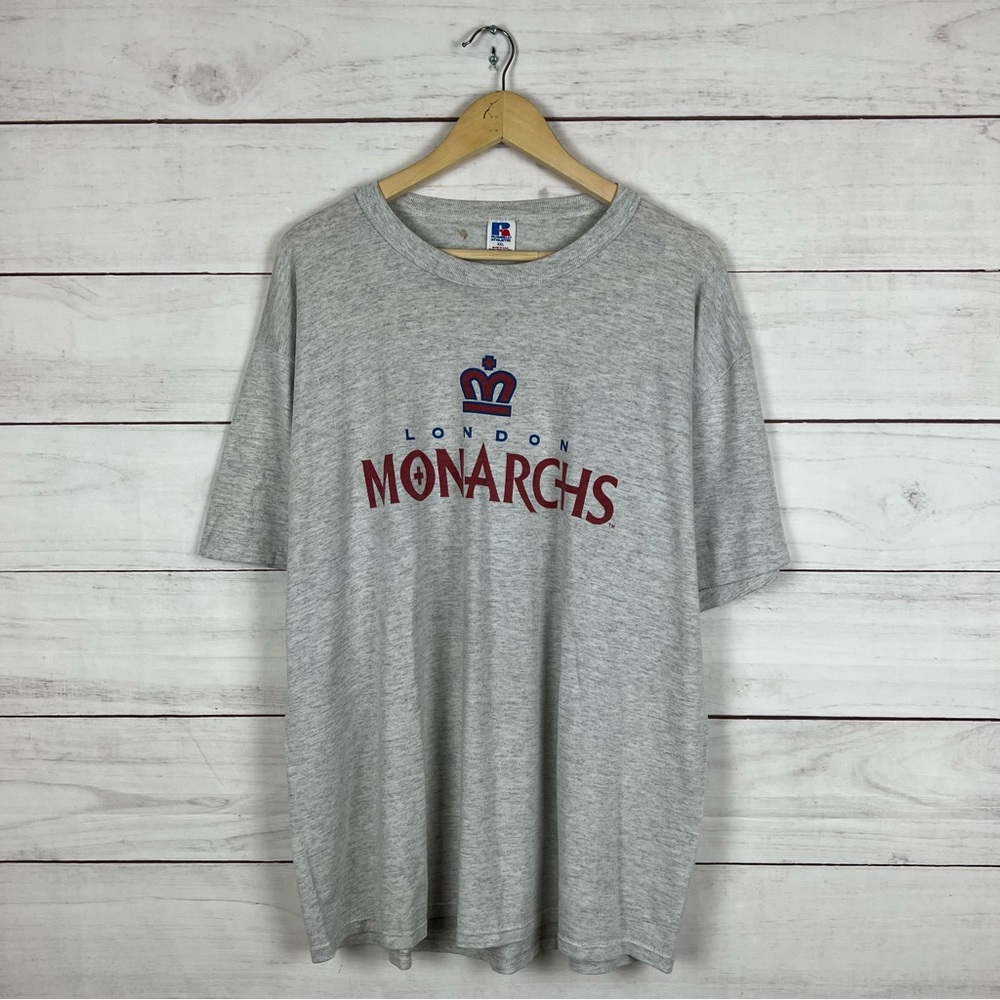Vintage 1990s Monarchs London T-Shirt - Picture 1 of 9